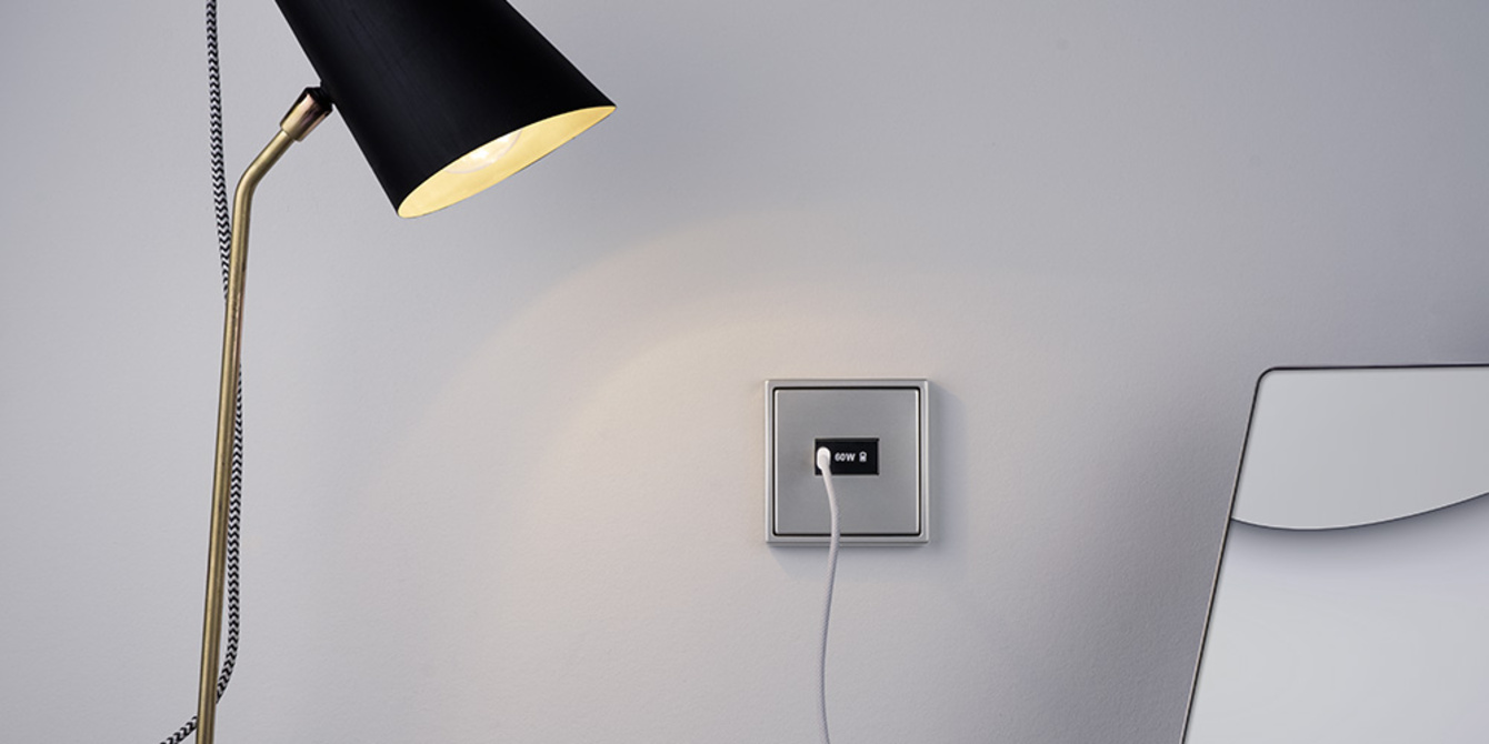 Ladegerät USB PD 60 bei JJ Elektro-Team Kabelverlegung in Frankfurt