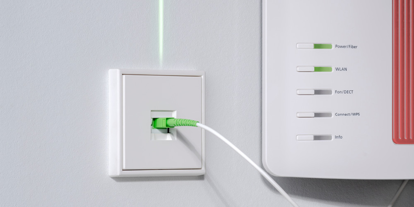 Die neuen Glasfaser-Anschlussdosen bei JJ Elektro-Team Kabelverlegung in Frankfurt